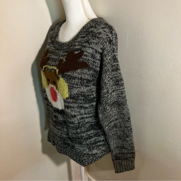 5/$20 Rewind Reindeer with earmuffs sweater M. - Picture 3 of 6